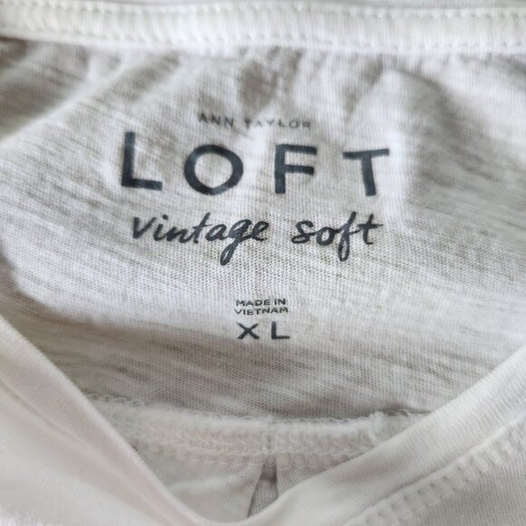 Lot of 5 Loft and Ann Taylor Tanks and Cami L and XL - Picture 9 of 11